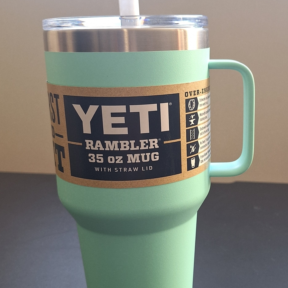 YETI Rambler 35 oz Mug with Straw Lid - Limited Edition Seafoam Color NEW